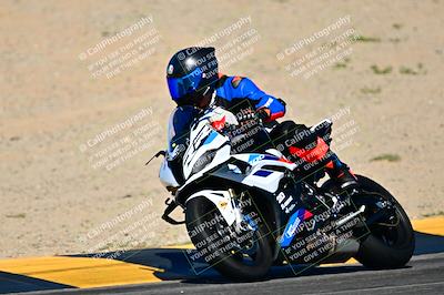 media/Mar-25-2024-Moto Forza (Mon) [[8d4319bd68]]/3-Intermediate Group/Session 2 (Turns 9 and 10)/